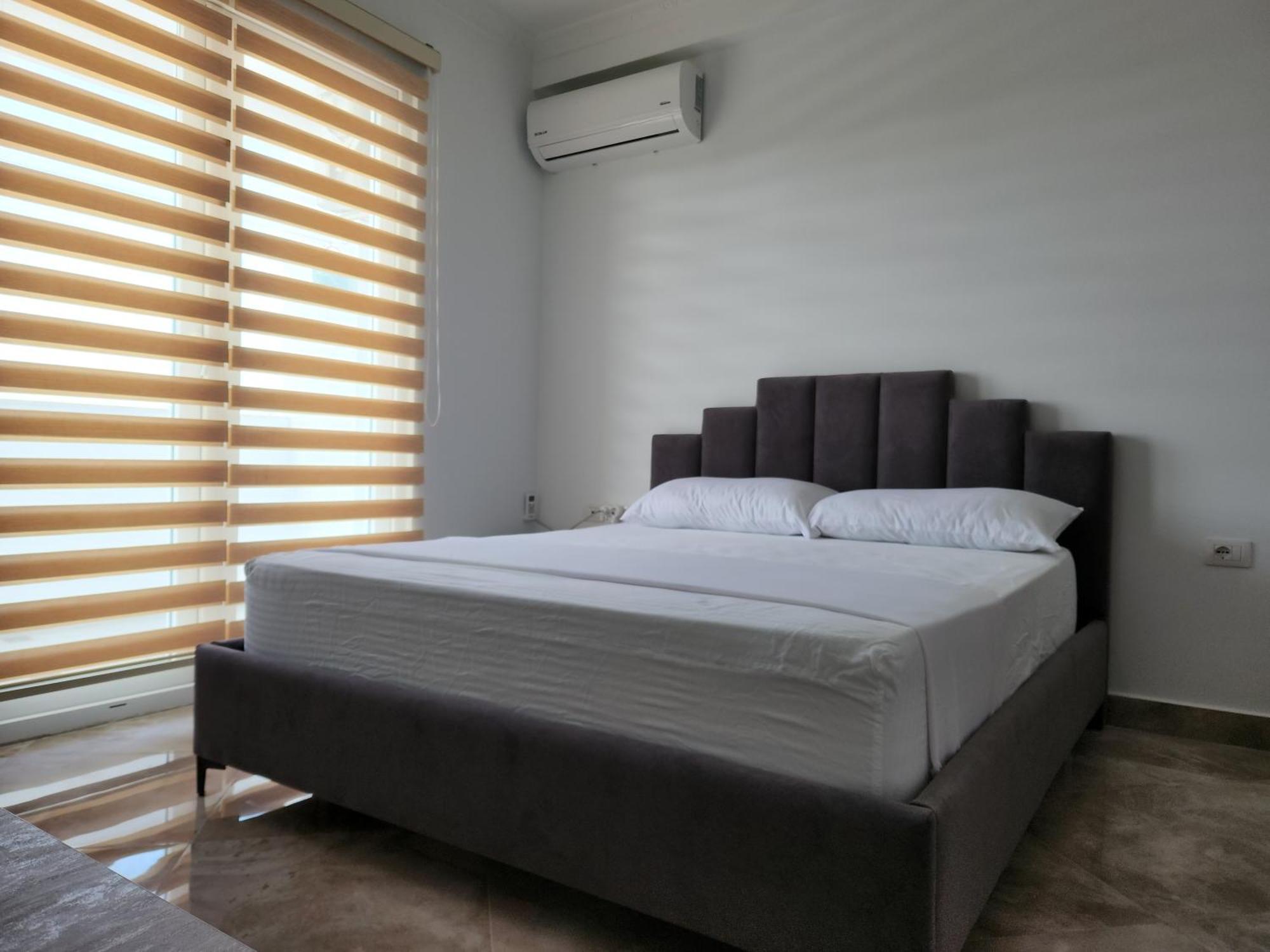 Panorama View Apt, 150M To Beach, 750M Lungo Mare Lejlighed Vlorë Eksteriør billede
